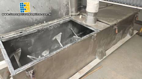 Misturador de p�s em a�o inox 1.500 kg Bom Sucesso