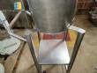 Tanque de transfer�ncia com suporte e rodinhas em inox 20 litros