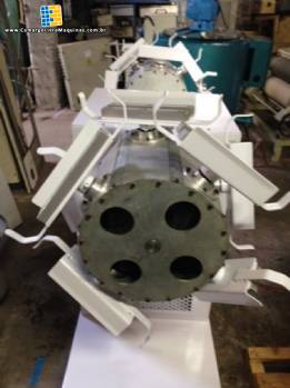 Centr�fuga industrial para ovos de chocolate