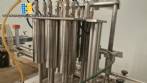 Envasadora linear 6 cilindros em inox Edwards