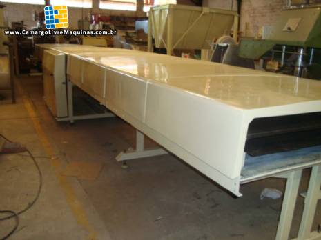 T�nel de resfriamento com 10 m de comprimento