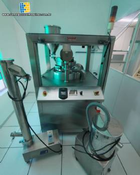 Compressora rotativa Neuberger 20 pun��es 900 comprimidos por minuto