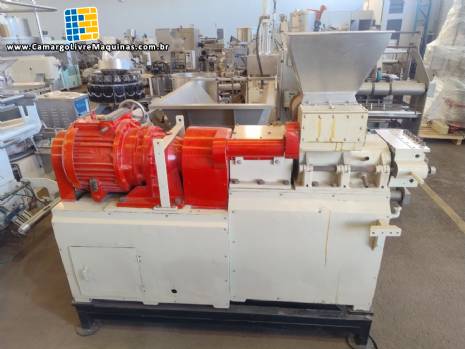 Extrusora para balas mastigveis e chicletes Gum Making Machine 1200 kg