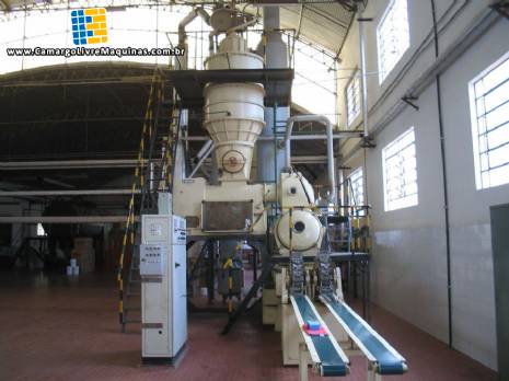 Estrutura completa extrusora triplex sabo em barra 3.000 kg / h Mazbra Grupo Mazzoni