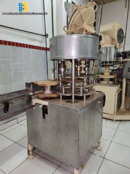 Tampadora autom�tica em inox com 5 bicos Zegla