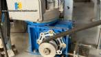 Envasadora dosadora rotativa seladora atuom�tica para copos potes frascos Milainox MB-1