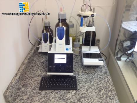 Conjunto de mquinas para laboratrio