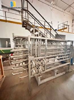 Pasteurizador tubular espiral em inox FAMONTE 3.500 litros por hora para polpa de frutas, sucos, produtos l�cteos, latic�nios