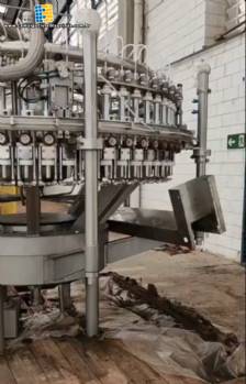 Envasadora rinser tampadora rotativa para produtos carbonatados 40 60 8 CFT Envasadora rinser tampadora rotativa para produtos carbonatados 40 60 8 CFT