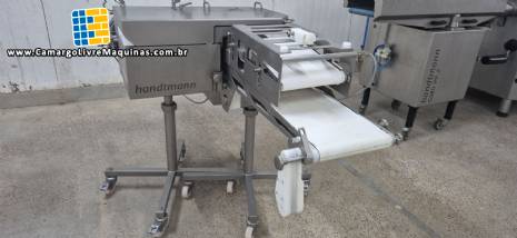 Formadora moldadora automática para almôndega, hambúrguer e produtos moldados Handtmann RF440 Formadora moldadora automática para almôndega, hambúrguer e produtos moldados Handtmann RF440