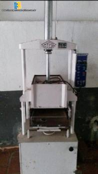 Pingadeira de biscoitos Hyppolito Pingadeira de biscoitos Hyppolito