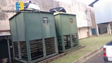 Torre de resfriamento Alpina Torre de resfriamento Alpina